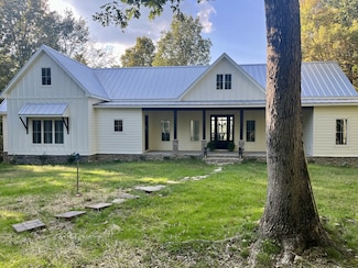 655 Kc Ln, Altamont, TN 37301