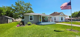 1007 Landes St, Mount Carmel, IL 62863