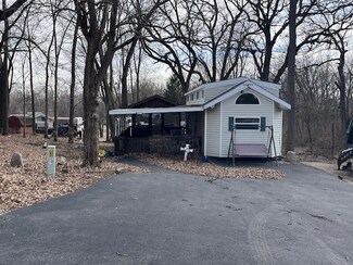 2795 E 28th Lot 1240 Rd, Seneca, IL 61360
