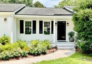 1114 Calm Water Ct, Mount Pleasant, SC 29464