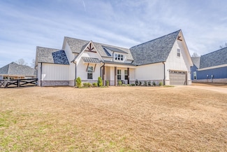 255 Highland Park Cove, Oakland, TN 38060