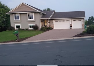 822 Deer Path NE, Montgomery, MN 56069
