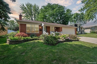 1800 Greenbrier Dr, Madison Heights, MI 48071