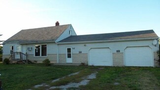 707 E Albion St, Avilla, IN 46710