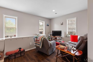 117 W Adrian St, Blissfield, MI 49228