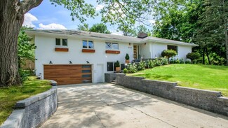 2114 Frieze Ave, Ann Arbor, MI 48104