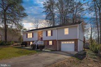 6012 Collier Dr, Fredericksburg, VA 22407