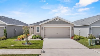 3307 Costello Cir, Winter Haven, FL 33884