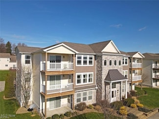 863 Cedar Way Unit 605, Youngstown, OH 44512