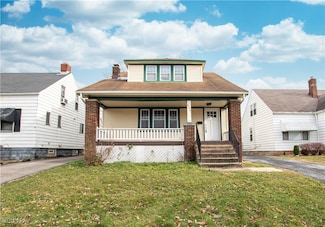 5177 Cato St, Maple Heights, OH 44137