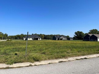 2024 Regal Run Ct, Kokomo, IN 46902