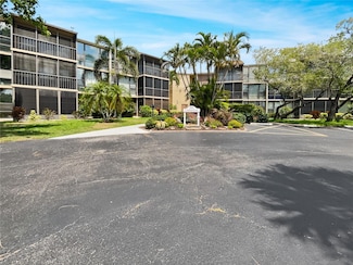 612 Bird Bay Dr S Unit 113, Venice, FL 34285