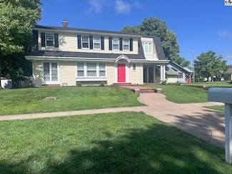 507 S Oak St, Pratt, KS 67124