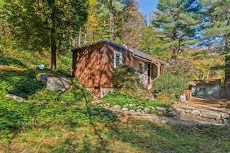 492 Newtown Turnpike, Weston, CT 06883