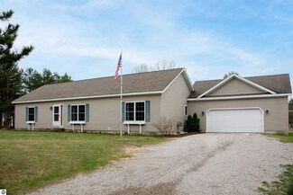 2688 Mohawk Trace, Interlochen, MI 49643