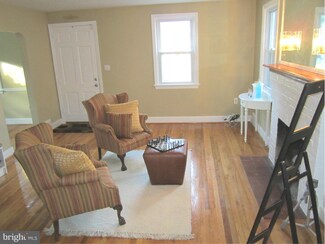 124 Rolph Dr, Oxon Hill, MD 20745