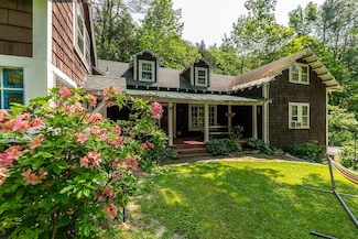 371 Vermont 12, Hartland, VT 05048