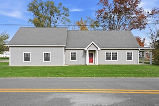 4160 W Shore Dr, Bremen, IN 46506