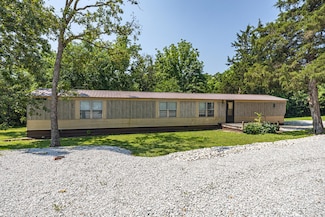 20690 Deer Run, Wheatland, MO 65779