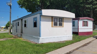 703 Countryside Park, Fargo, ND 58102