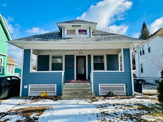 619 S Liberty St, Elgin, IL 60120