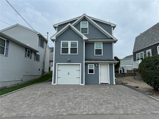 46 Follett Rd, Narragansett, RI 02882