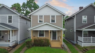 1341 4th Ave, Coraopolis, PA 15108