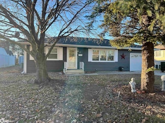 44 Spruce Dr, Eagle Grove, IA 50533