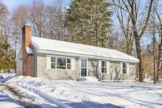 37 Graham St, Lunenburg, MA 01462