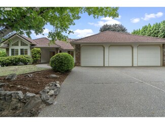 5291 Woodscape Dr SE, Salem, OR 97306