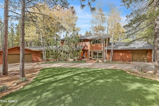 451 N Sky View St, Flagstaff, AZ 86004