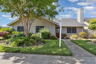415 E Century Blvd, Lodi, CA 95240