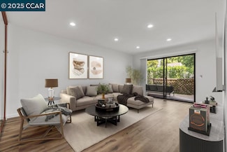 480 N Civic Dr Unit 108, Walnut Creek, CA 94596