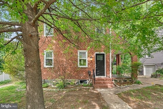 23 Cedarwood Rd, Catonsville, MD 21228