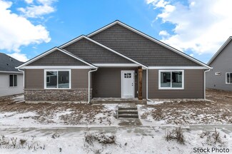 6284 Bowmore Ln, Rathdrum, ID 83858