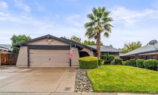 790 Arbor Oaks Dr, Vacaville, CA 95687