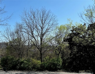 0 W Mount Nord St, Fayetteville, AR 72701