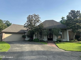 107 Londonderry Square, Lafayette, LA 70508