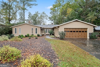 4040 Summit Dr Unit 9, Marietta, GA 30068