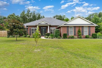 6519 Fairmont St, Navarre, FL 32566