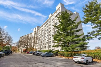 1150 Bower Hill Rd Unit PH 12B, Pittsburgh, PA 15243