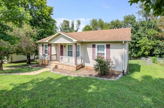 2883 Gusty Ln, Clarksville, TN 37043