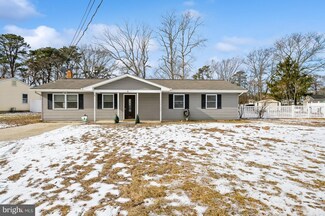 4 Tern Ct, Forked River, NJ 08731