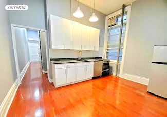 59 5th Ave Unit 2-B, New York, NY 10003