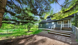 9510 Flambeau Rd, Blaine, WA 98230