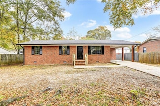 122 Capitol Ave, Winder, GA 30680