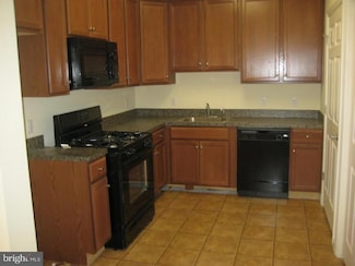 1324 Sierra Dr, Hamilton, NJ 08619