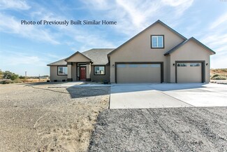 1864 Old Milton Hwy, Walla Walla, WA 99362