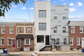 2407 E Boston St, Philadelphia, PA 19125
