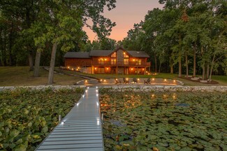 26395 Nubour Rd, Dowagiac, MI 49047